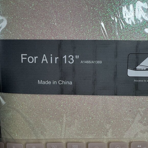 MacBook Air 13" Sparkle Hard Shell Case & Keyboard Cover - Picture 3 of 5